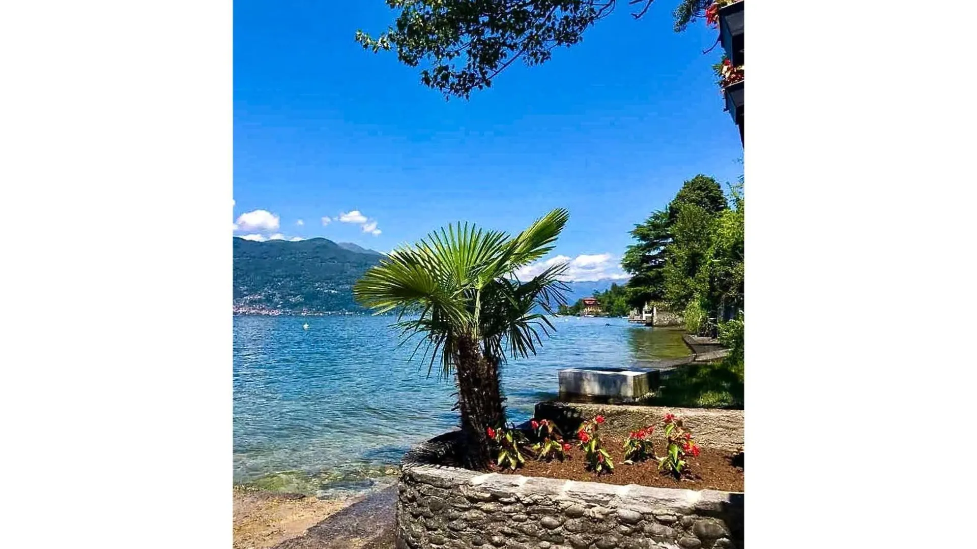 Pied Dans L'Eau Villa Brezzo 0*,  Italy